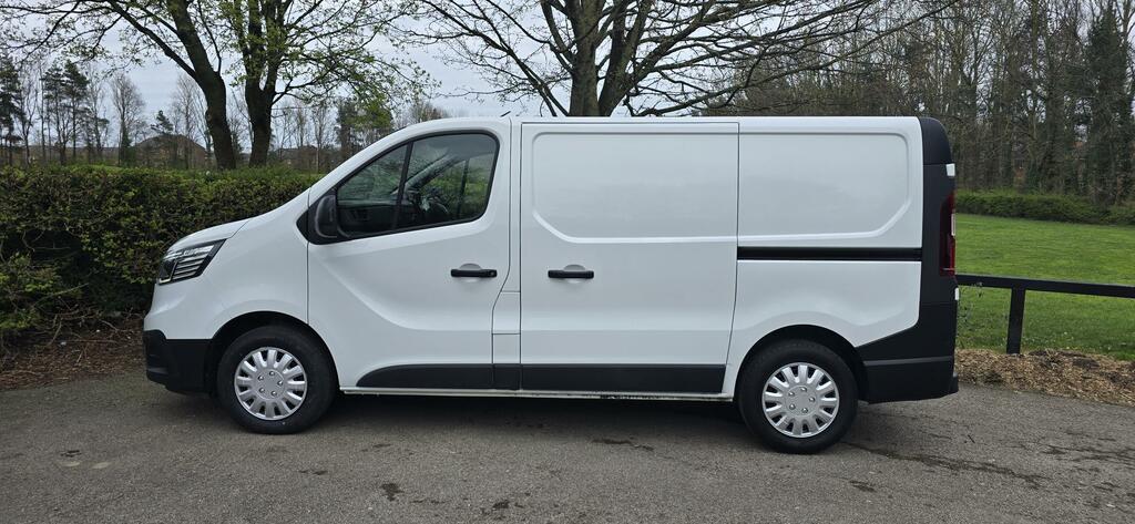 Renault Trafic 2.0 Dci Blue Sl30 Start Panel Van Manua VN23UXB White #4