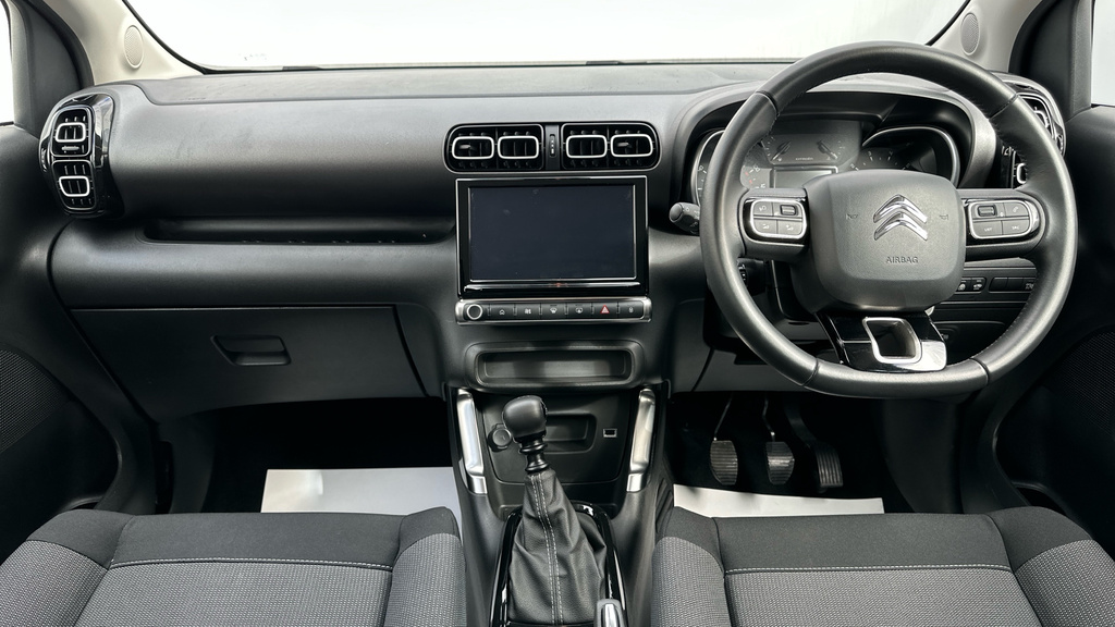 Citroen C3 Aircross 1.2 Puretech Shine Suv Euro 6 S GL72OJM Black #4