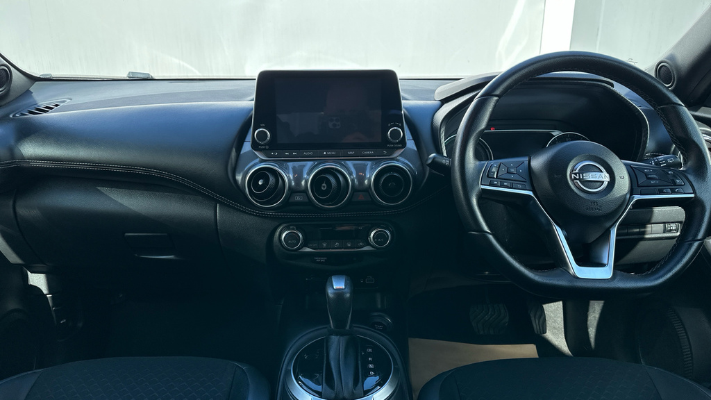 Nissan Juke 1.6 N-connecta Suv Hybrid Euro 6 SL73MMF Silver #4