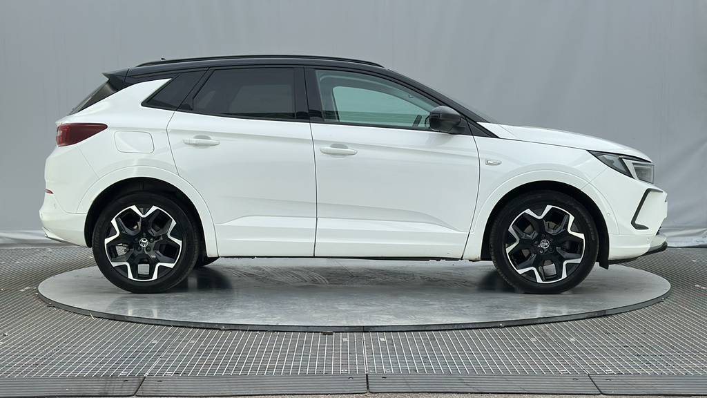 Vauxhall Grandland 1.2 Turbo Ultimate Suv Euro 6 S DV24BZO White #5