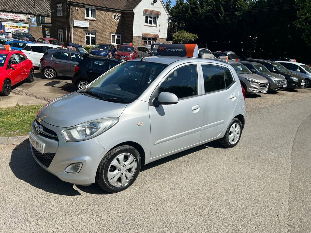 Hyundai I10 1.2 Active Hatchback Euro 5 85 Silver #2