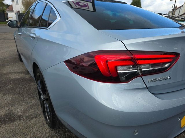 Vauxhall Insignia Turbo D Blueinjection Elite VX18XUH Silver #6