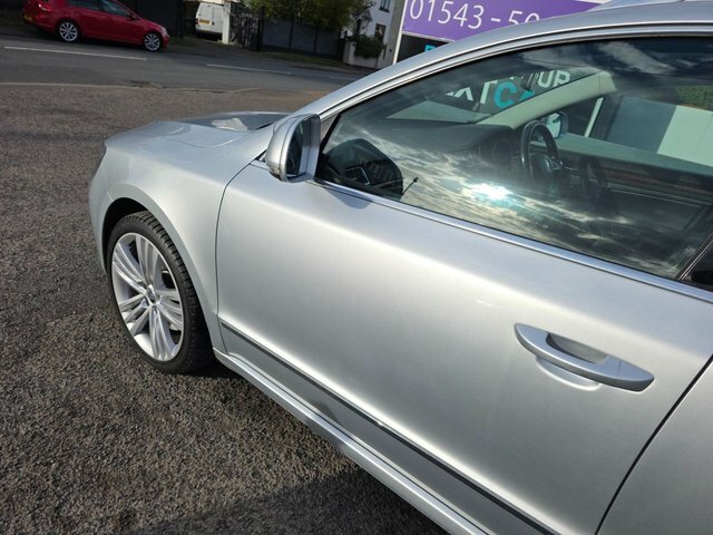 Skoda Superb Tdi Elegance Estate Silver #6