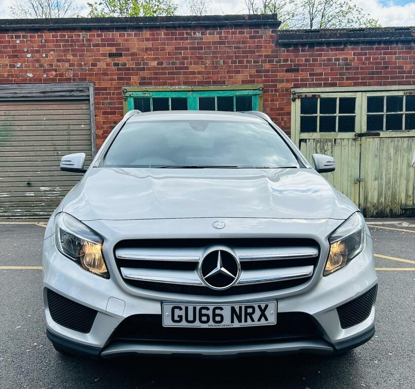 Mercedes-Benz GLA Class 2.1 Gla220d Amg Line 7G-dct 4Matic Euro 6 Ss GU66NRX Silver #2