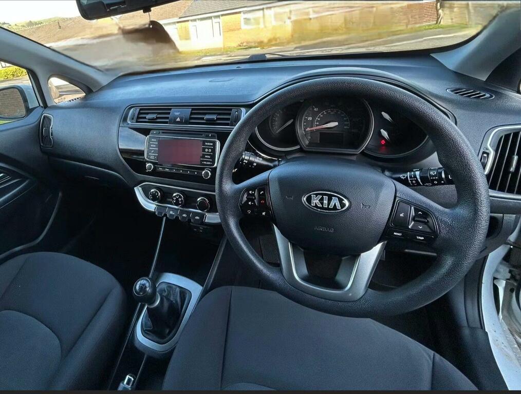 Kia RIO 1.25 1 Euro 6 YB65LZH White #6