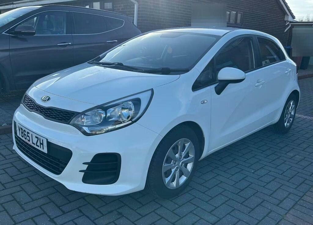 Kia RIO 1.25 1 Euro 6 YB65LZH White #3