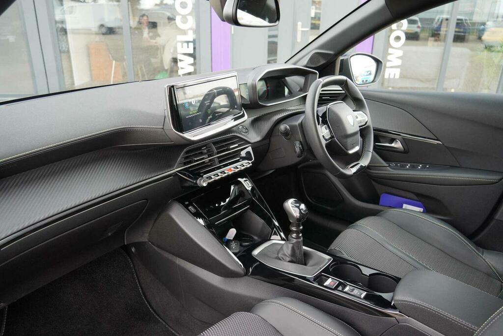 Peugeot 208 1.2 Puretech Gt Euro 6 Ss KO74XMU Grey #2
