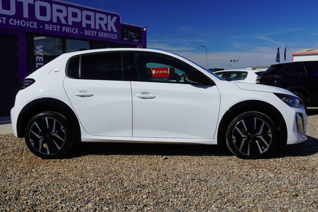Peugeot 208 1.2 Puretech Gt Euro 6 Ss KO74XME White #4