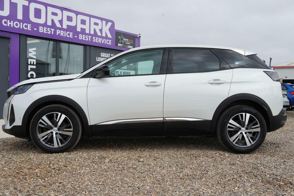 Peugeot 3008 1.2 Puretech Allure Euro 6 Ss SG22JYX White #6
