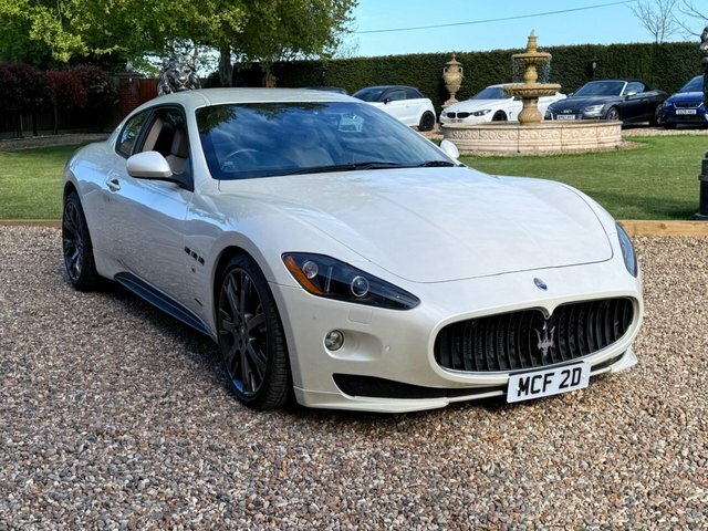 Maserati GranTurismo S Grey #1