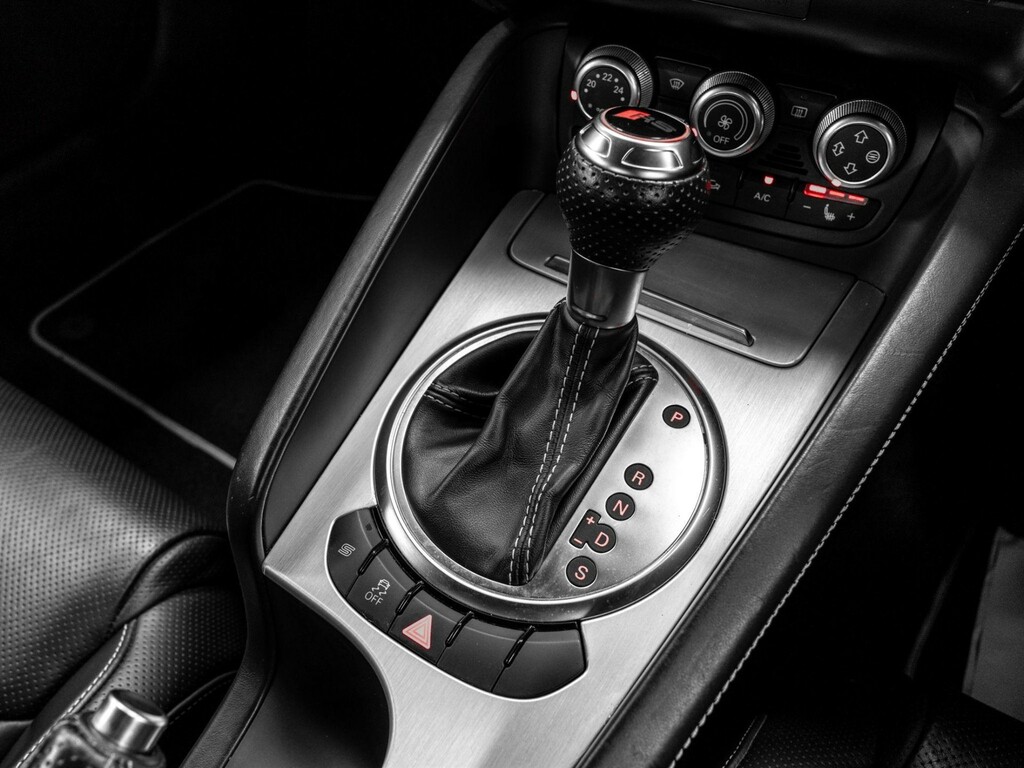 Audi TT RS Plus For Sale In Bedford Blue #35