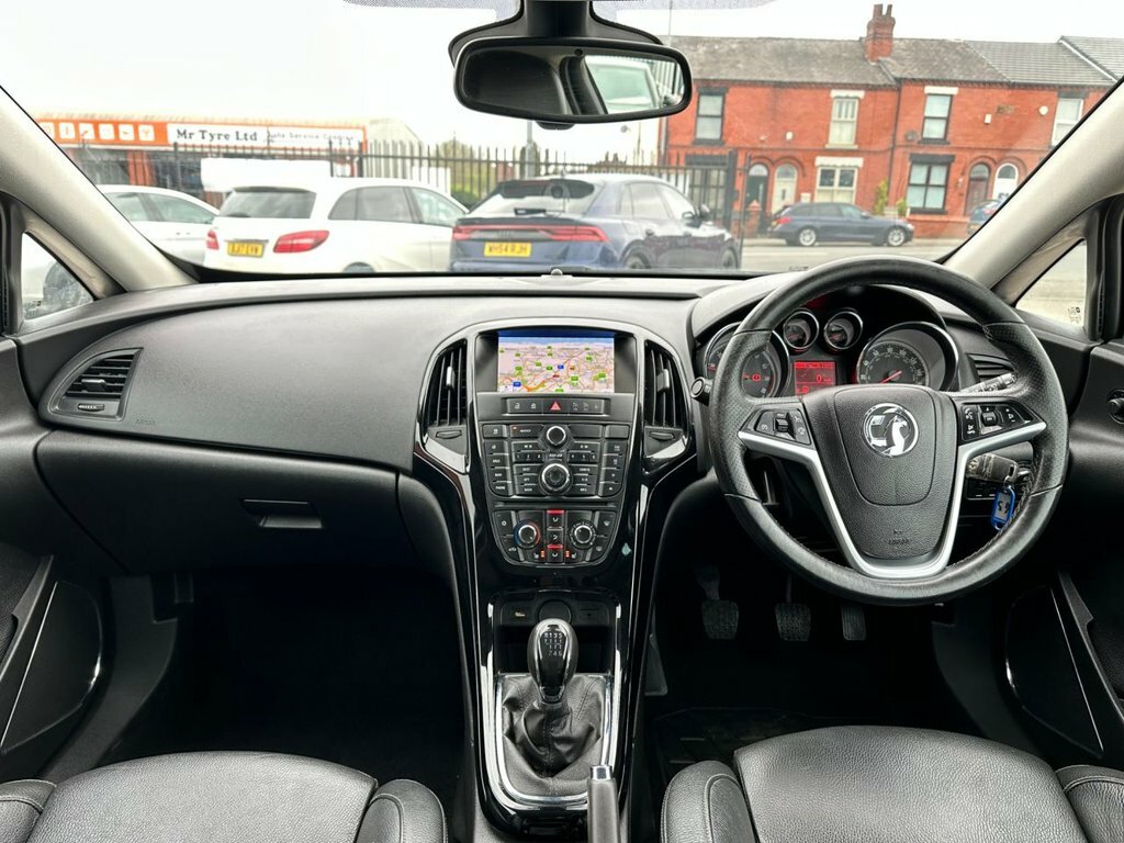 Vauxhall Astra GTC 1.4L Limited Edition Red #2