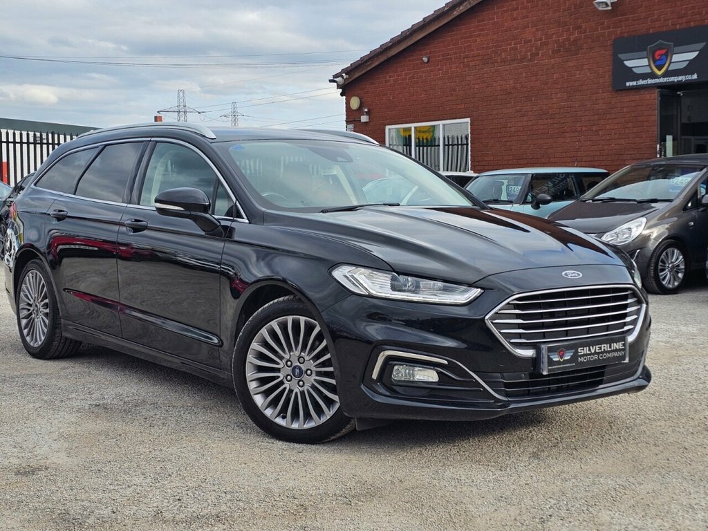 Ford Mondeo 2L Titanium Edition Black