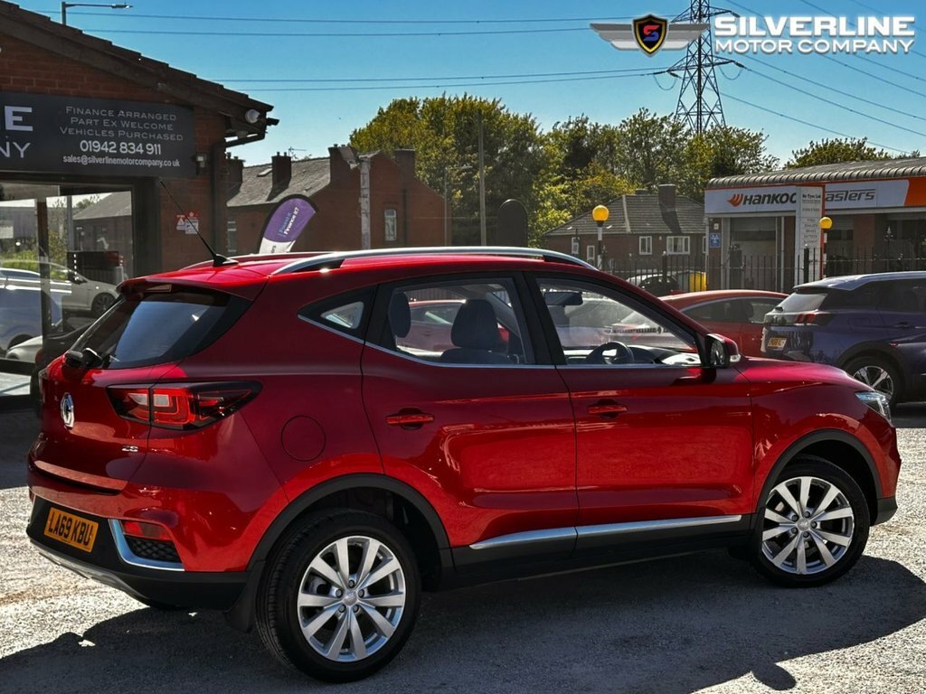 MG ZS 1L Excite LA69KBU Red #5