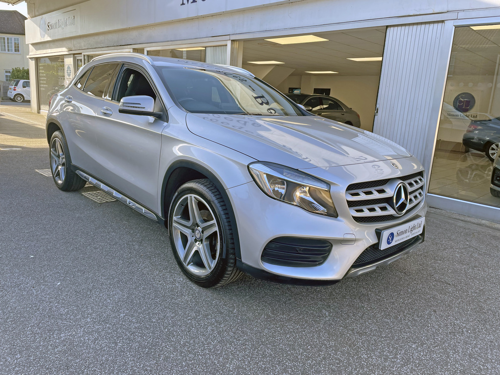 Mercedes-Benz GLA Class Gla200d Amg Line Eu6
