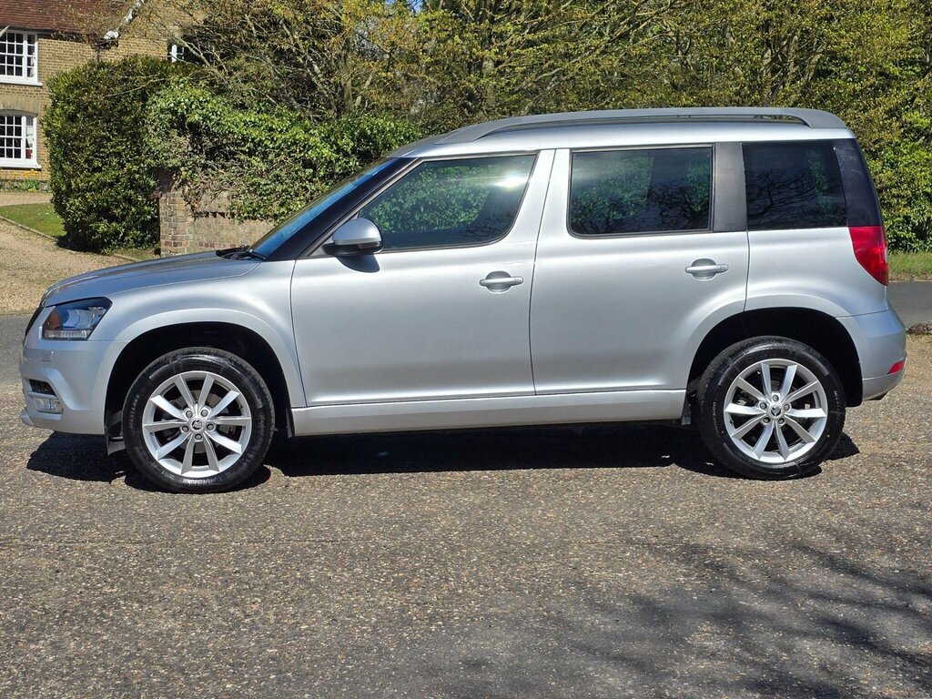 Skoda Yeti 1.2 Tsi Se Dsg Euro 5 Silver #6