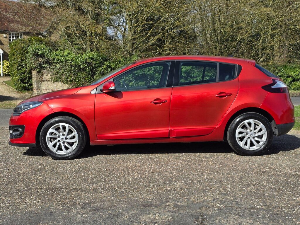 Renault Megane 1.5 Dci Dynamique Nav Euro 6 Ss Red #5