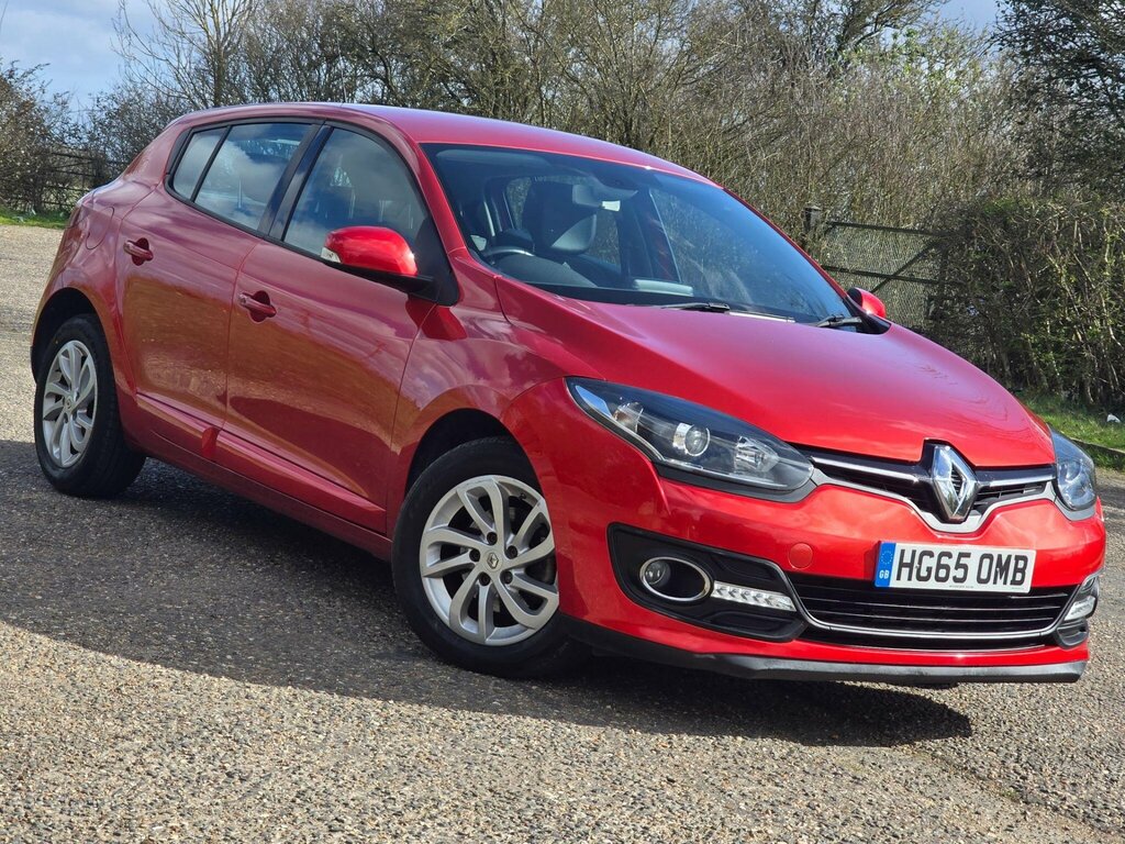Renault Megane 1.5 Dci Dynamique Nav Euro 6 Ss Red