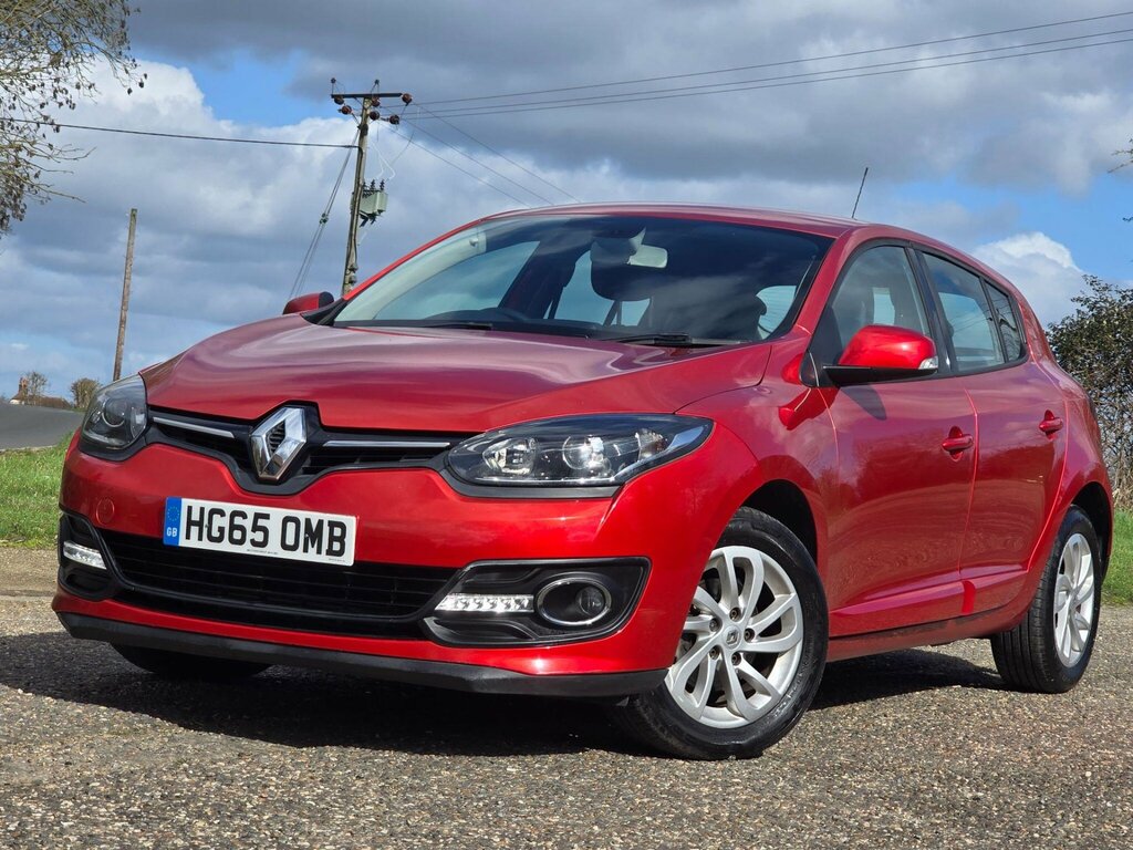 Renault Megane 1.5 Dci Dynamique Nav Euro 6 Ss Red #2