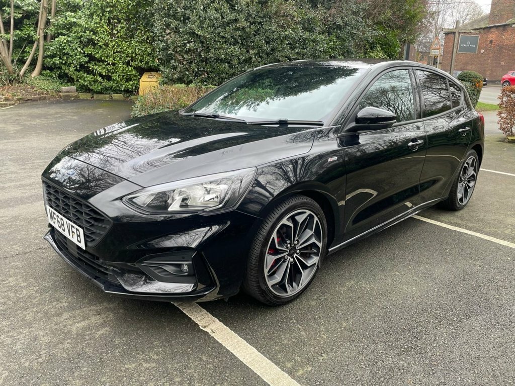 Ford Focus 1L St-line X MF68VFB Black #5