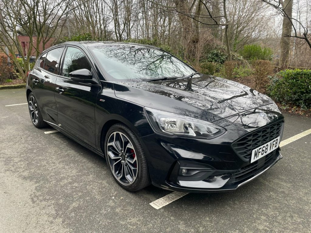 Ford Focus 1L St-line X Black