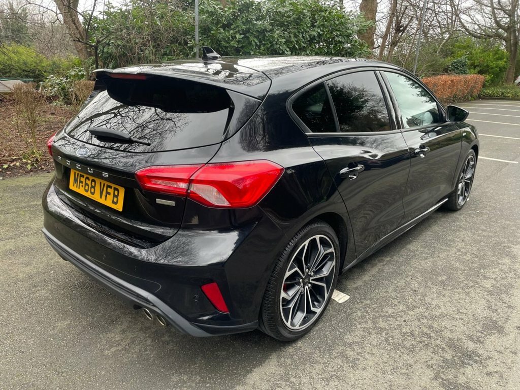 Ford Focus 1L St-line X MF68VFB Black #6