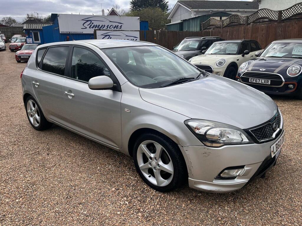 Kia Ceed Hatchback 1.6 Crdi 3 Euro 5 201060 Silver