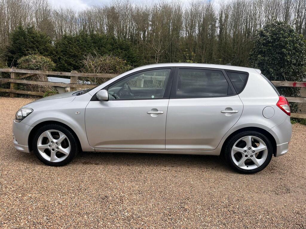 Kia Ceed Hatchback 1.6 Crdi 3 Euro 5 201060 LB60DWY Silver #6