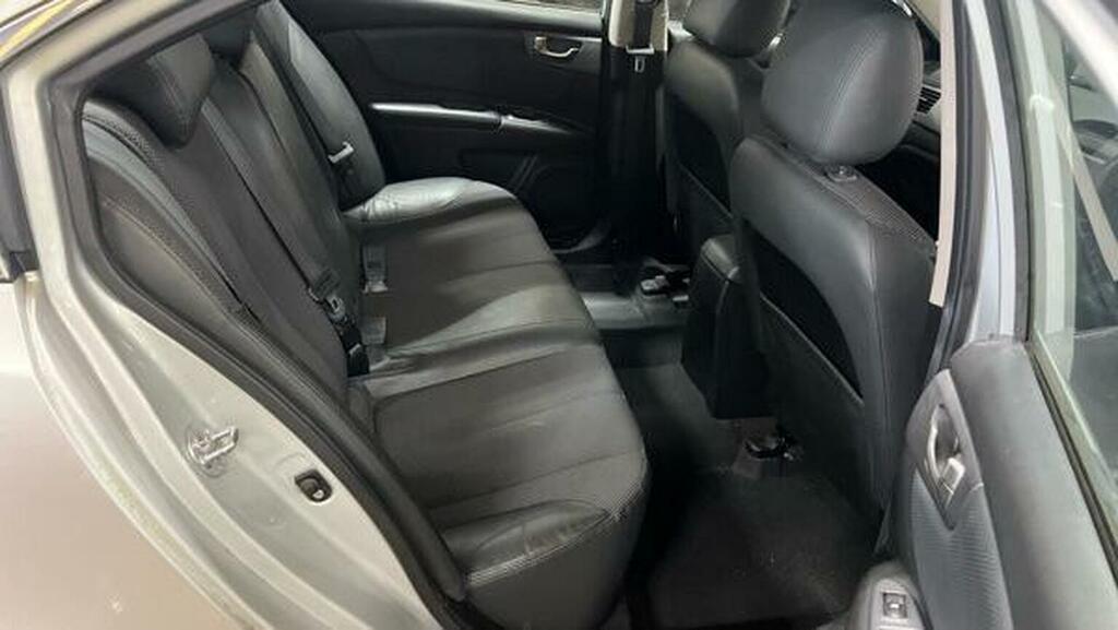 Kia Magentis 2.0 Crdi Tr Silver #10
