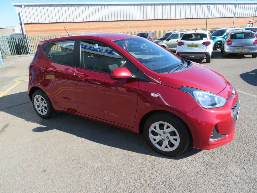 Hyundai I10 I10 Hatchback NV18CGU Red #3
