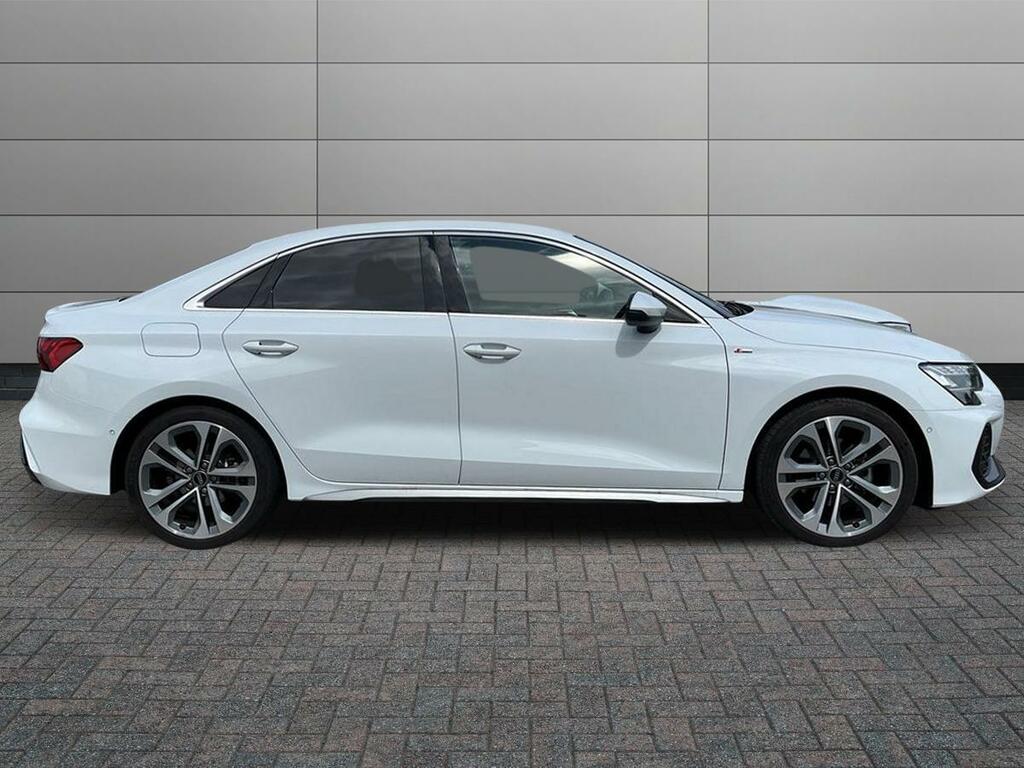Audi A3 S Line 35 Tfsi 150 Ps S Tronic CV25SWX White #5