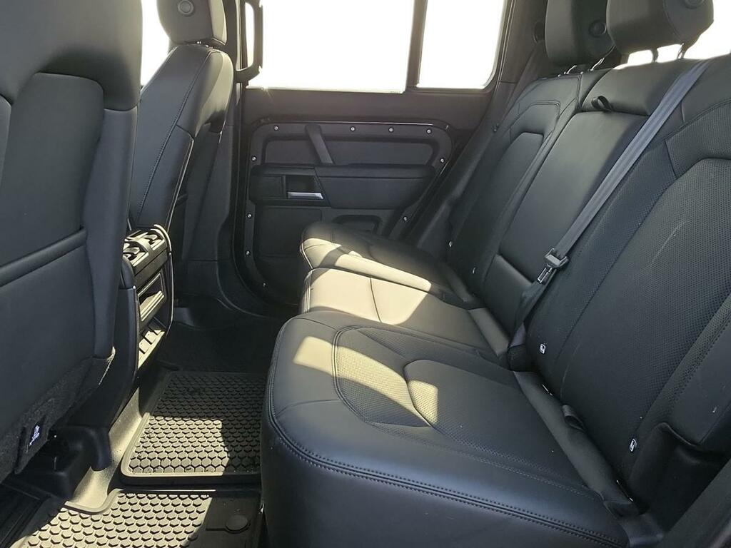 Land Rover Defender 110 3.0 D250 Mhev X-dynamic Se 4Wd Euro 6 Ss 5 CU75LGK Black #4