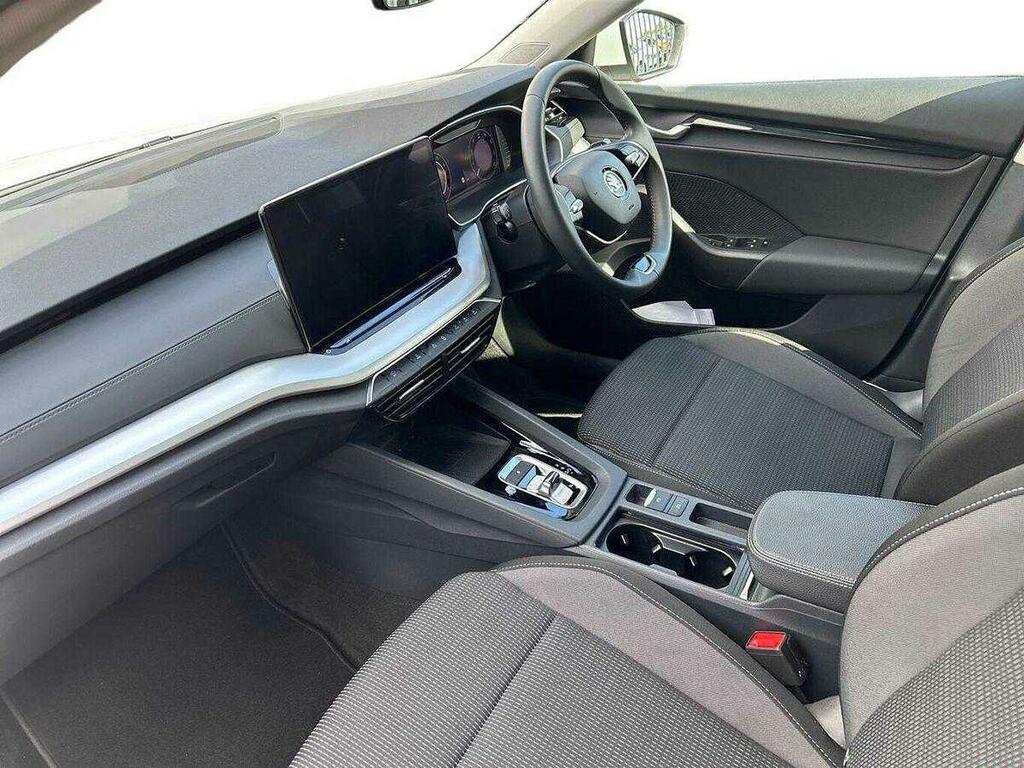 Skoda Octavia 1.5 Tsi E-tec Mhev Act Se Technology Dsg Euro 6 S White #2