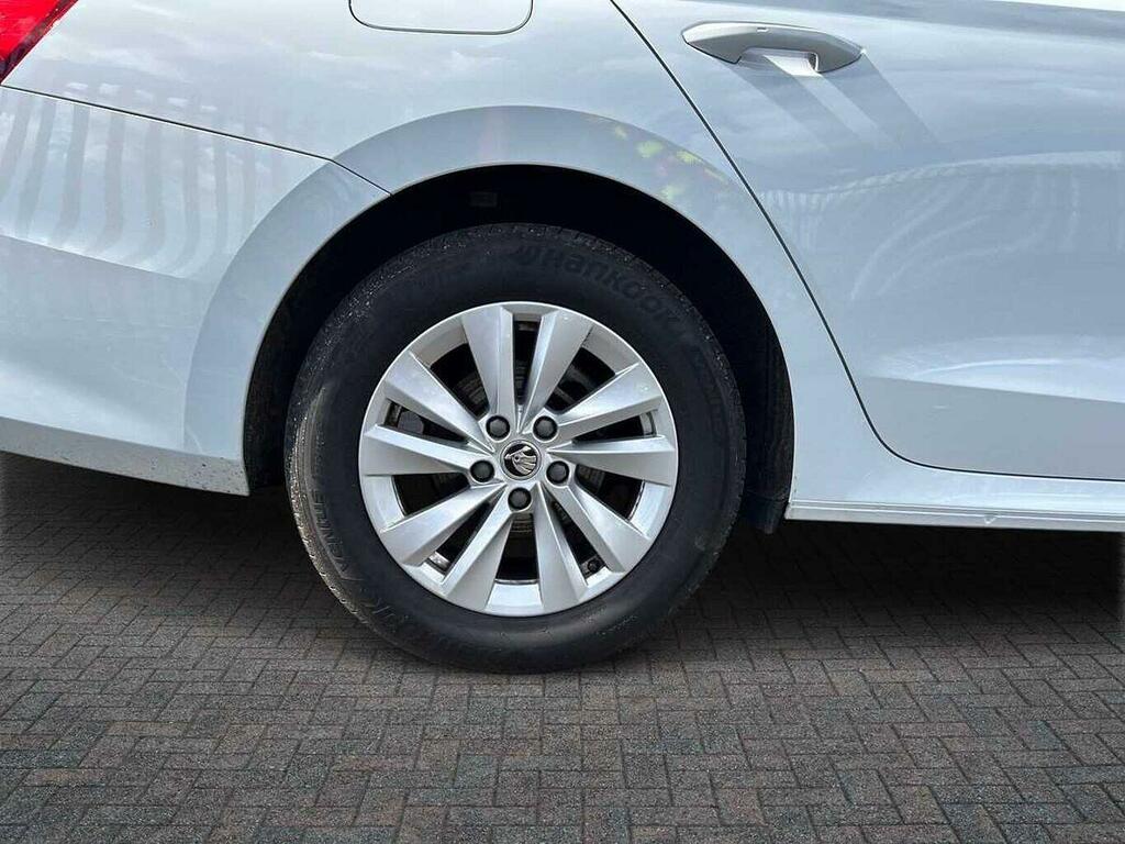 Skoda Octavia 1.5 Tsi E-tec Mhev Act Se Technology Dsg Euro 6 S White #5