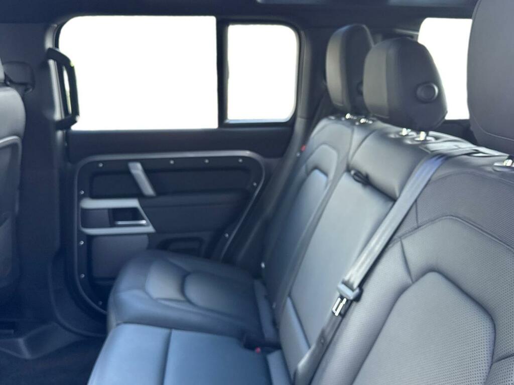 Land Rover Defender 110 3.0 D250 Mhev X-dynamic Se 4Wd Euro 6 Ss 5 AP24CAX Grey #4