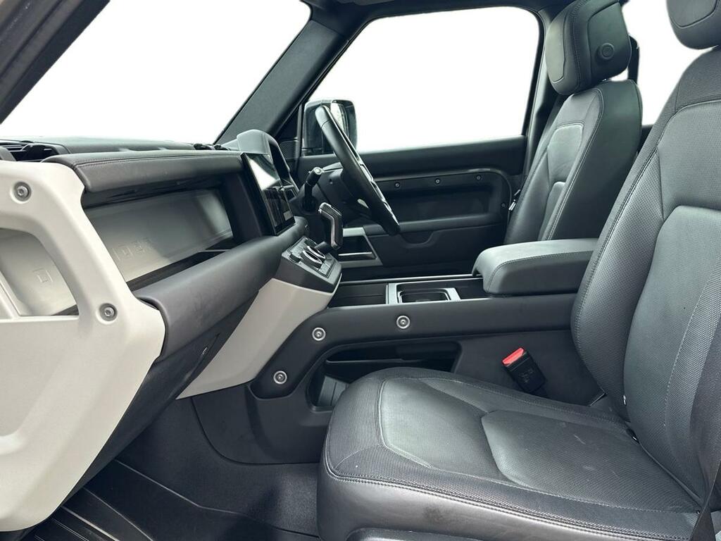 Land Rover Defender 110 3.0 D250 Mhev X-dynamic Hse 4Wd Euro 6 Ss CV23WNO Silver #3