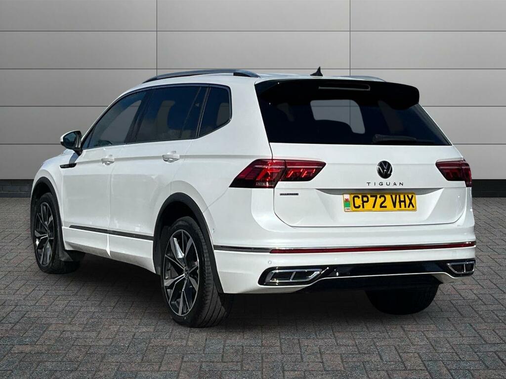 Volkswagen Tiguan 2.0 Tdi R-line Dsg Euro 6 Ss CP72VHX White #2