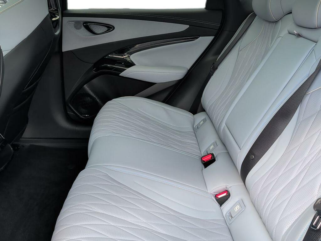 Byd Seal 82.5Kwh Design CV75BYY White #4