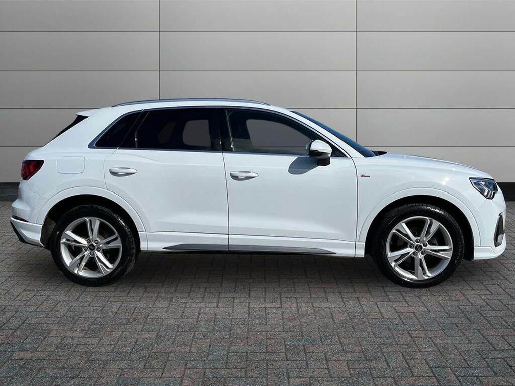 Audi Q3 S Line 35 Tdi 150 Ps S Tronic GD23AHJ White #5
