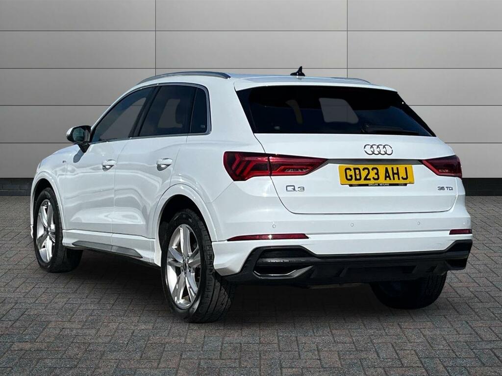 Audi Q3 S Line 35 Tdi 150 Ps S Tronic GD23AHJ White #2