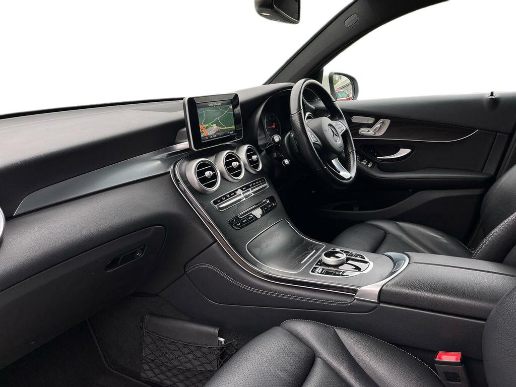 Mercedes-Benz GLC Class 2.1 Glc250d Sport Premium Coupe G-tronic 4Matic CA19HYM White #3