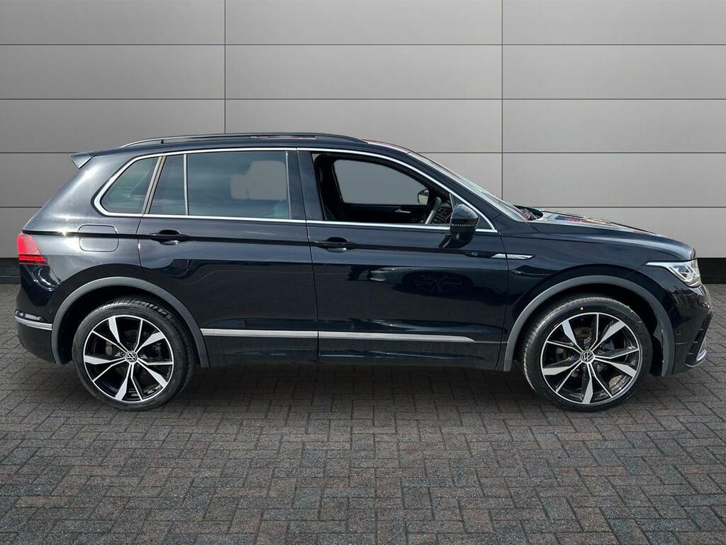 Volkswagen Tiguan 1.5 Tsi R-line Dsg Euro 6 Ss CA23VRC Black #5