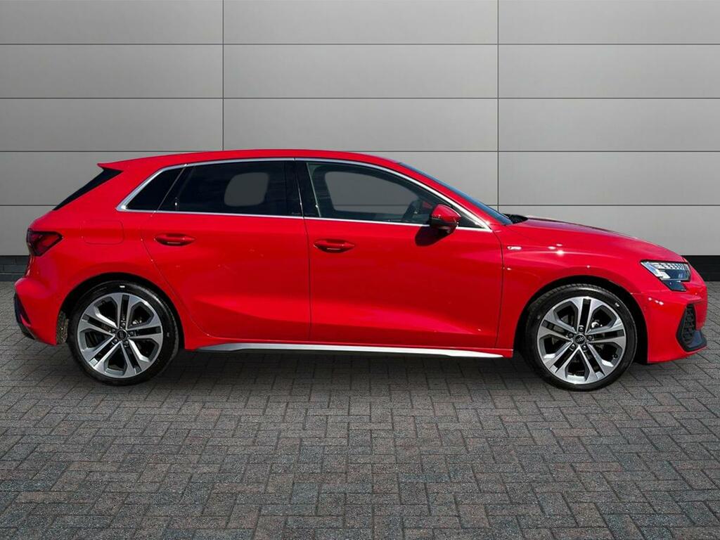 Audi A3 1.5 Tfsi 35 S Line Sportback S Tronic Euro 6 Ss CU75MKM Red #5