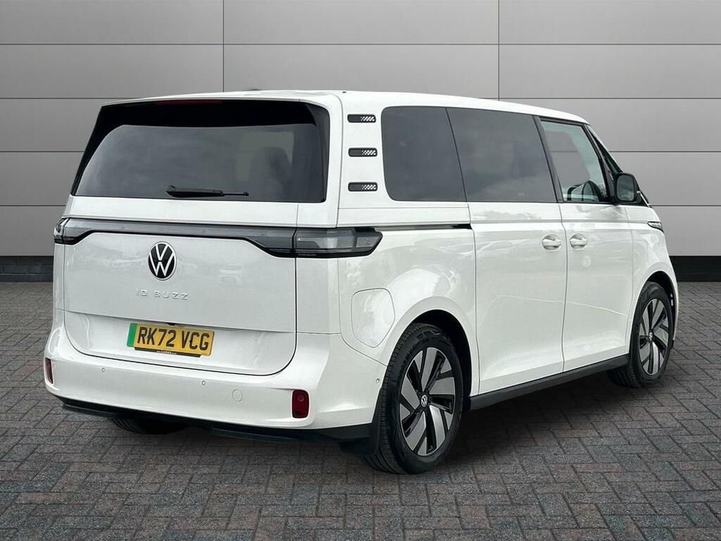 Volkswagen ID.Buzz Pro 77Kwh Life Mpv 204 Ps White #4
