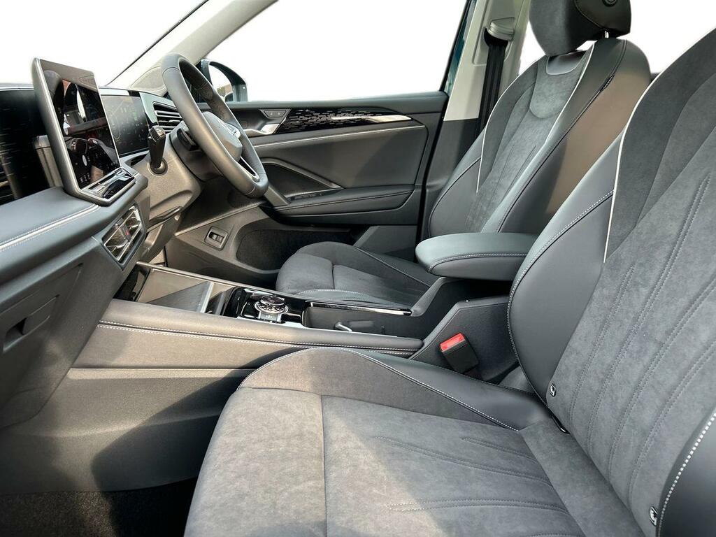 Volkswagen Tiguan 1.5 Etsi Mhev Elegance Dsg Euro 6 Ss CF75KKA Blue #3