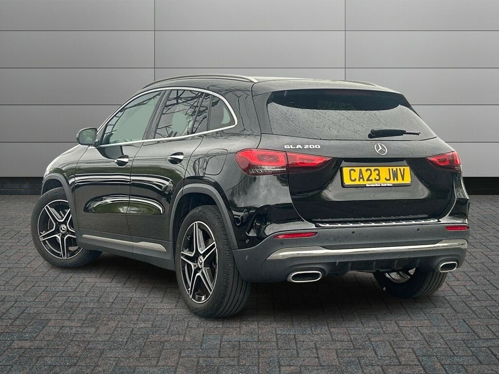 Mercedes-Benz GLA Class 1.3 Gla200 Amg Line Premium 7G-dct Euro 6 Ss CA23JWV Black #2