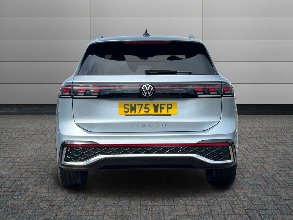 Volkswagen Tiguan 2.0 Tdi R-line Dsg Euro 6 Ss SM75WFP Silver #6