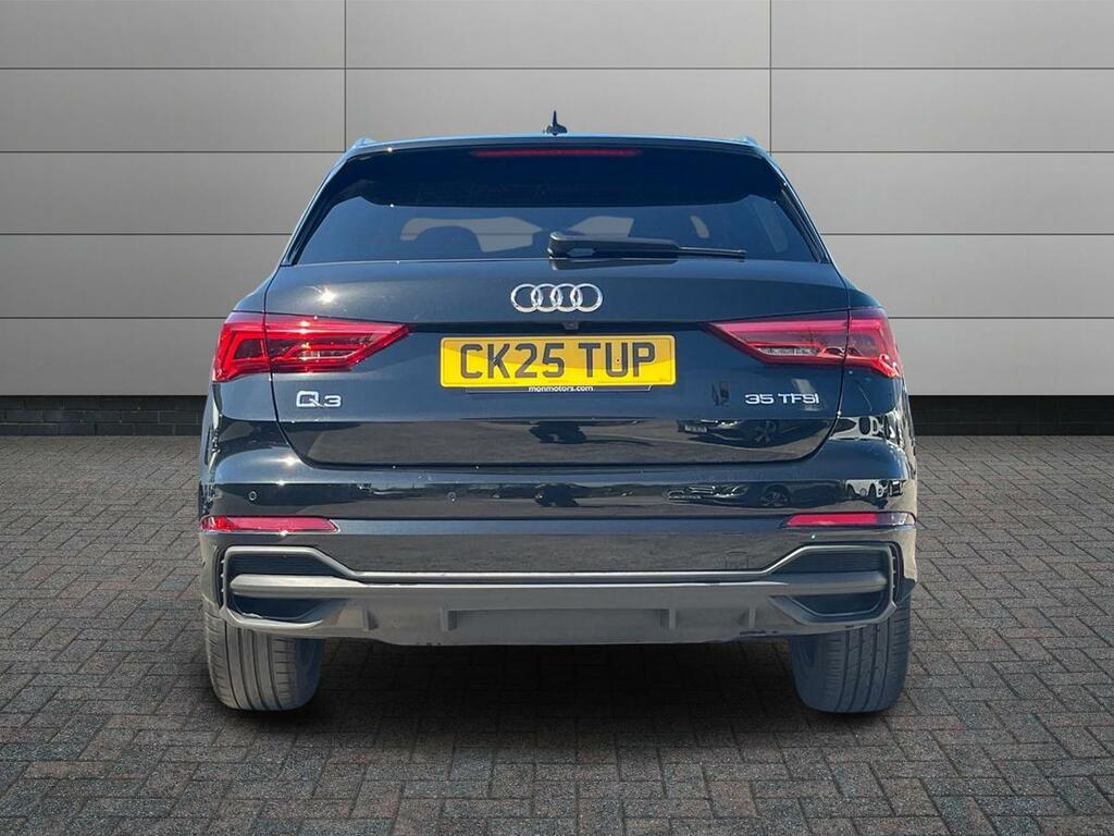 Audi Q3 S Line 35 Tfsi 150 Ps S Tronic CK25TUP Black #6
