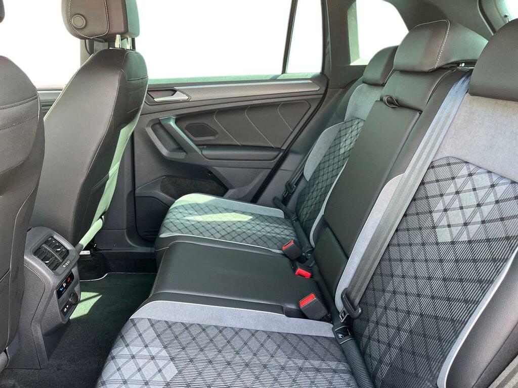 Volkswagen Tiguan 1.5 Tsi R-line Dsg Euro 6 Ss VO23WRV Grey #4