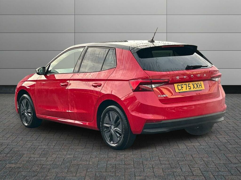 Skoda Fabia 1.0 Tsi Design Edition Euro 6 Ss CF75XXH Red #2